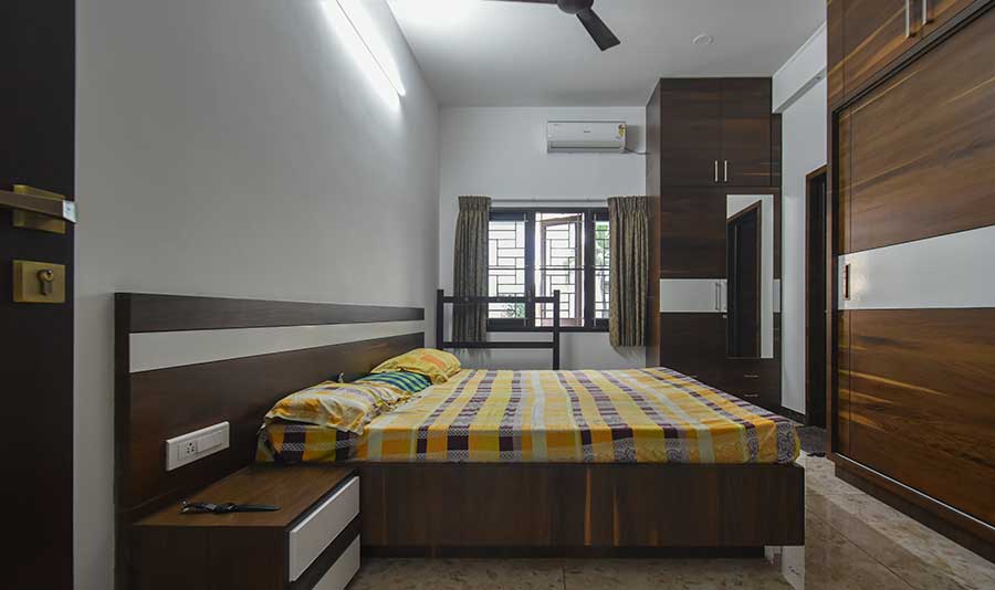 THANGAVEL APARTMENT